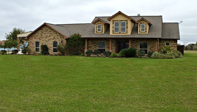 1st image of 134 Wedgewood Dr