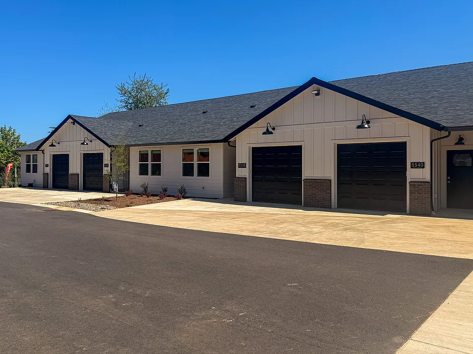 5538 Skyline Rd S #5538