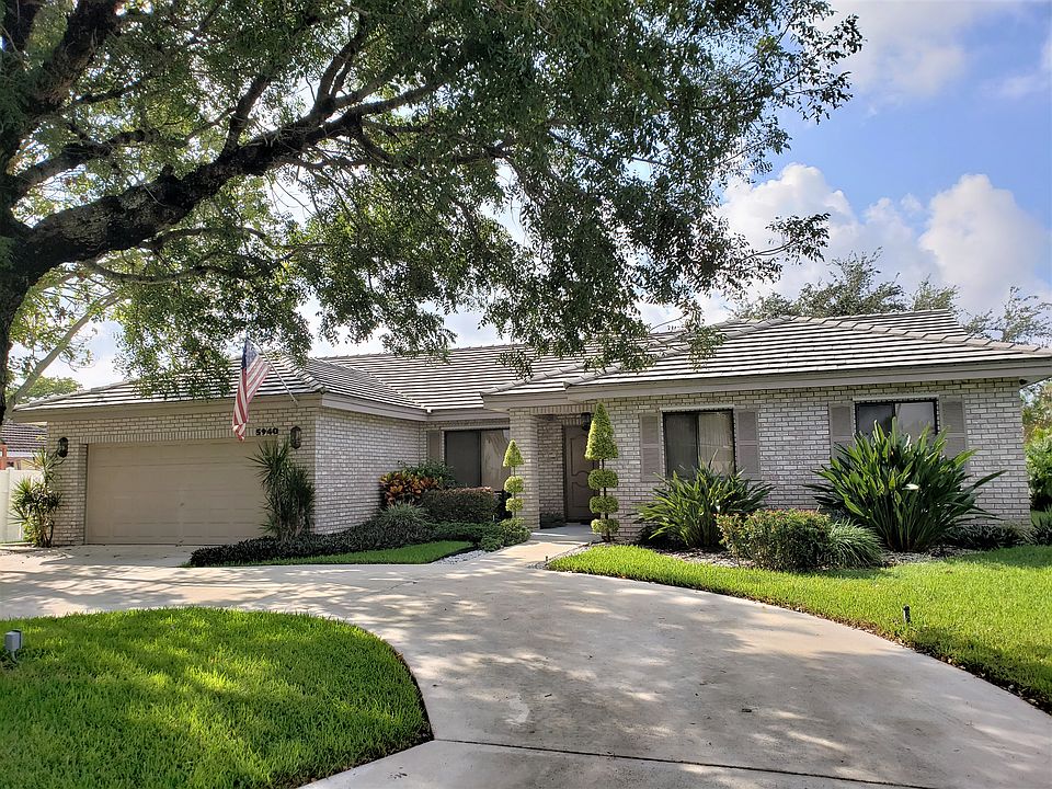 1st image of 5940 NW 56th Ct