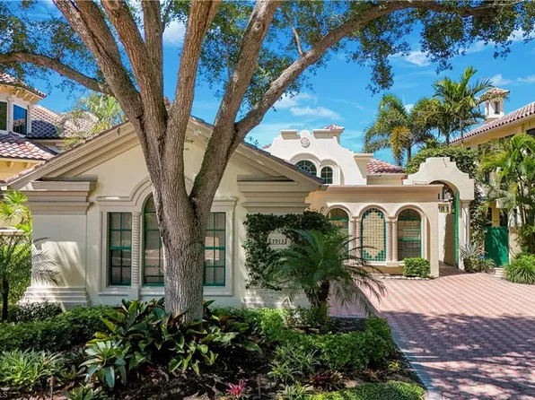 7913 Via Vecchia, NAPLES, FL 34108