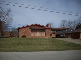 1124 Hennepin Dr, Louisville, KY 40214