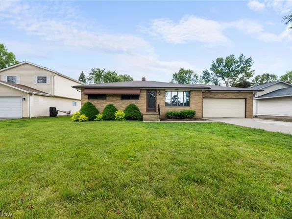 24870 Columbus Rd, Bedford Heights, OH 44146