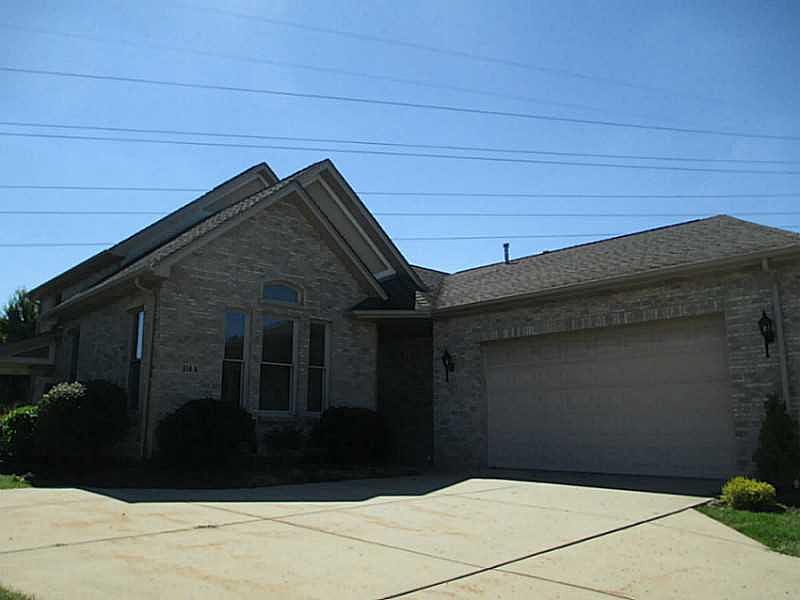 1st image of 114A Blossom Dr