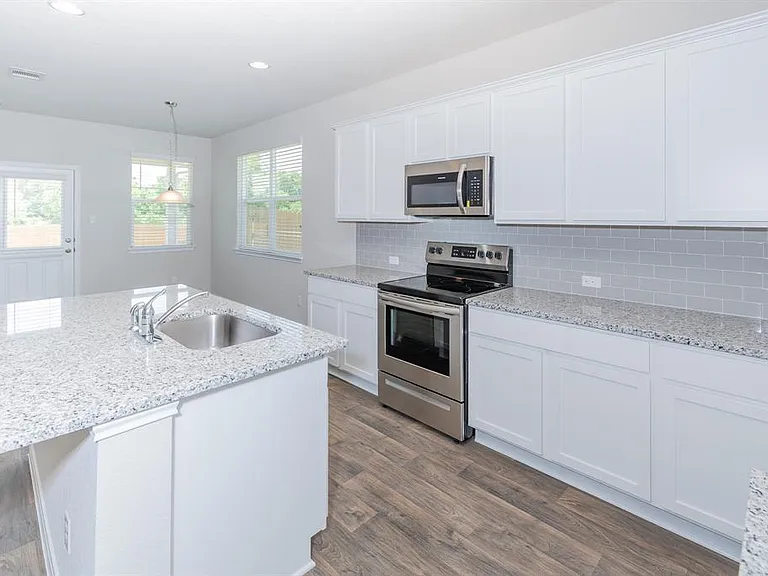 6621 Kildare Dr — Photo 14