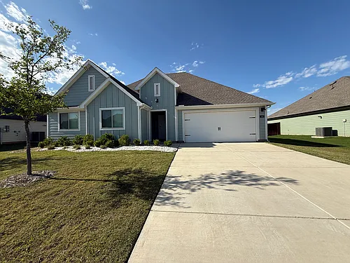 946 Buttercup Dr Photo 1