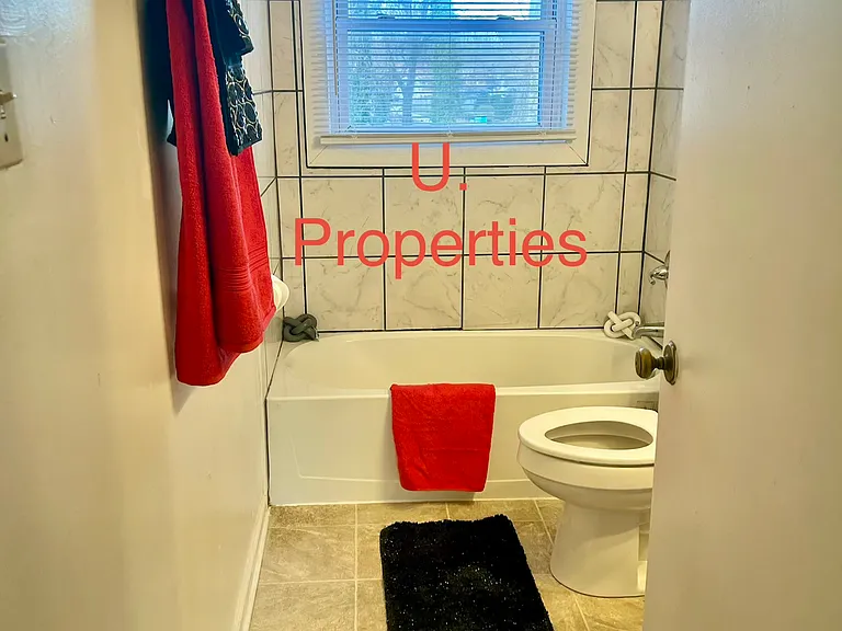 2213 Gerald St — Photo 4