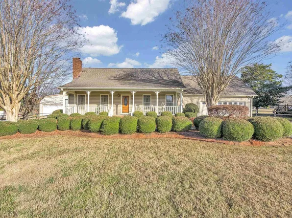 117 Brown Rd, Simpsonville, SC 29681