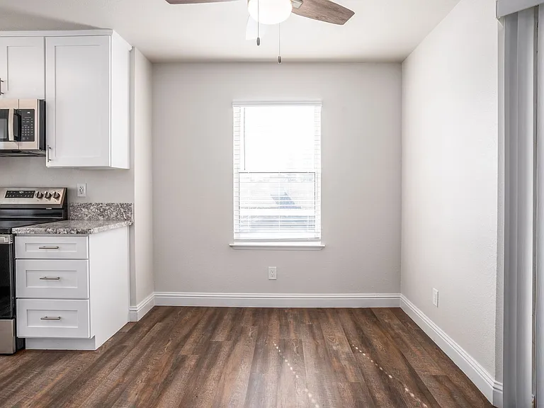 Sierra Ridge — Photo 18