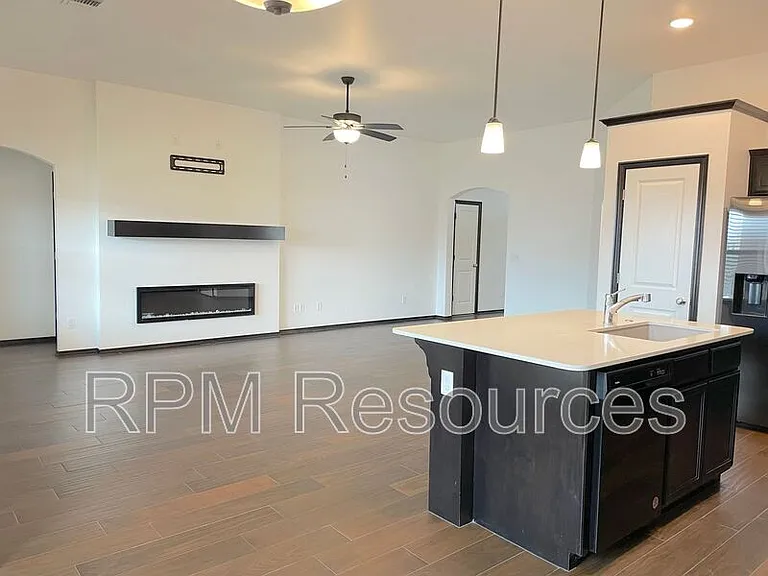 702 Midland Valley St — Photo 9