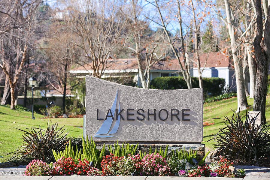 1st image of 32112 Beachlake Ln
