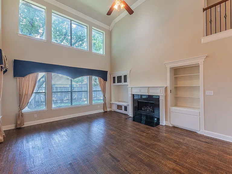3517 Summerfield Dr — Photo 5
