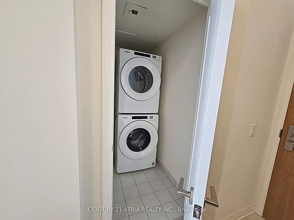 4th image of 8960 Jane St #1108
