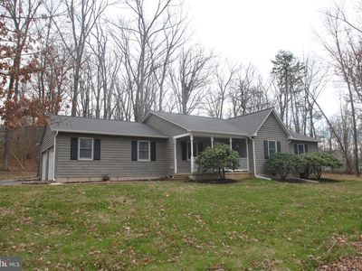 309 Old Shady Grove Ln, Harpers Ferry, WV, 25425