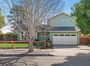 1347 Santa Rosa Ave, Santa Barbara, CA 93109
