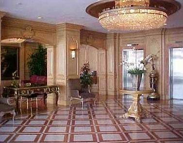 2nd image of 700 Biltmore Way APT 819