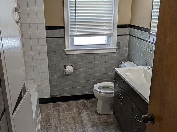 4th image of 123 Beechwood Ave Floor 2