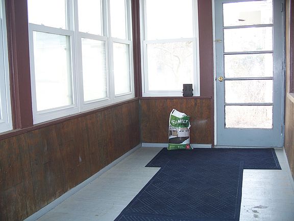4th image of 35 Langslow St