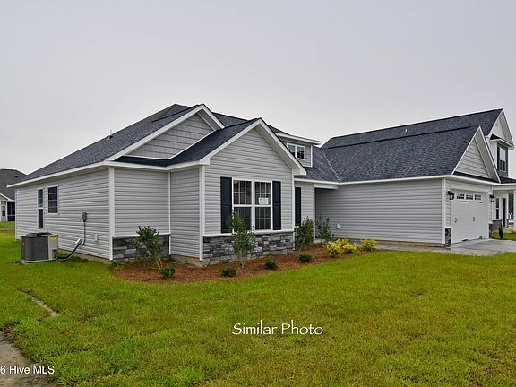 3rd image of 611 Barlowe Lane