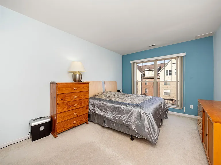 160 Tiffany Ln — Photo 21