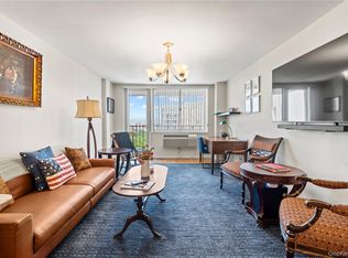 118-18 Union Turnpike #19G, Kew Gardens, NY 11415