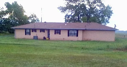 3 bed, 1750 sqft, $4,000 — Photo 1