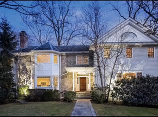 12 Hampton Rd, Scarsdale, NY 10583