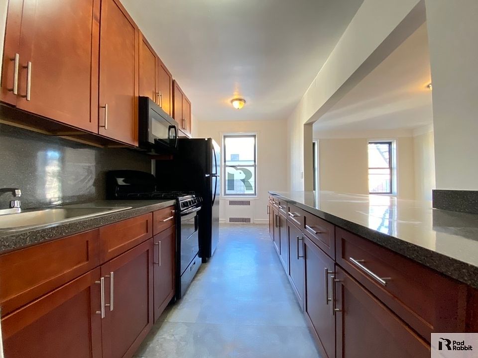 1st image of 745 Lincoln Pl APT 4F