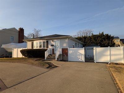 185 Ecker Avenue, West Babylon, NY, 11704