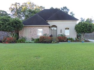 39311 Meadowbrook Ave, Prairieville, LA 70769