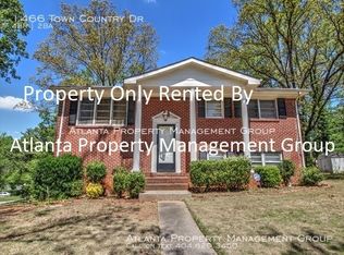 1466 Town Country Dr, Atlanta, GA 30316