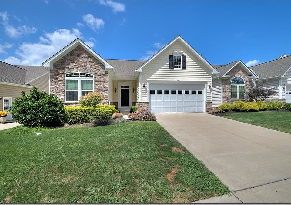 1st image of 4892 Lakeview Dr