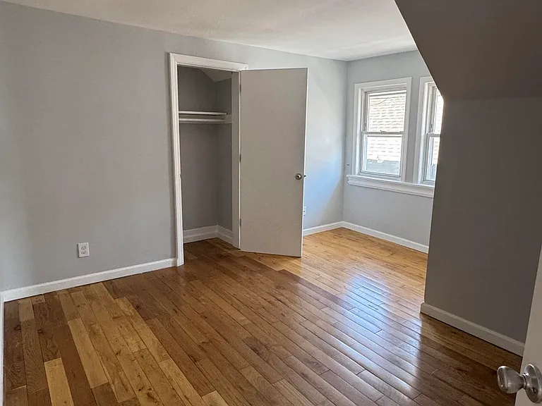 4 N Hillside Ave #AVE — Photo 19