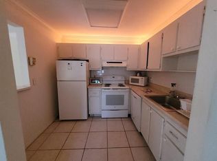 83 Brittany Ave #B, Delray Beach, FL 33446