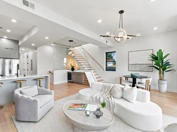 83 Lexington Avenue image 1 of 45