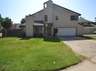 58 Saginaw Cir, Sacramento, CA