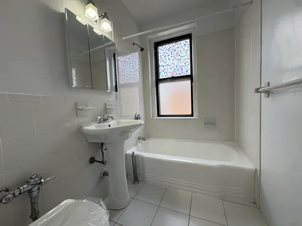 47-09 Skillman Avenue image 12 of 12