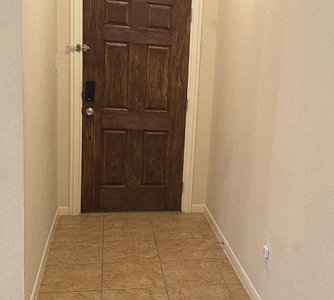 4th image of 2760 Indian Oak Dr