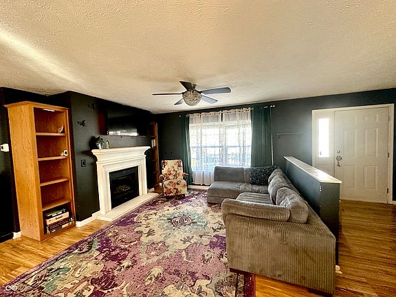 5th image of 2120 Willow Oak Ct