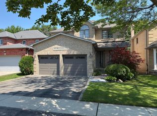 1475 Ravensmoor Cres, Mississauga, ON L5M3L4