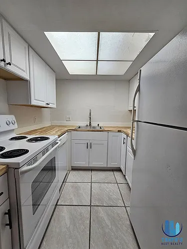 7601 Paula Dr #3 Photo 1