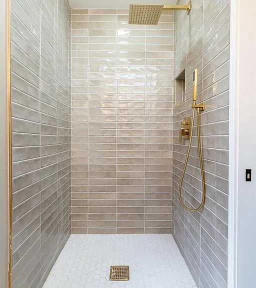 6634 Musgrave St — Photo 15