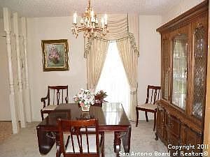 5th image of 4519 Maybrook Woods St