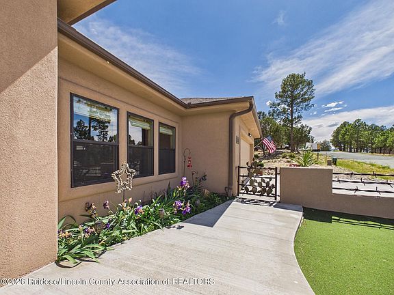 4th image of 206 Timberline Pl