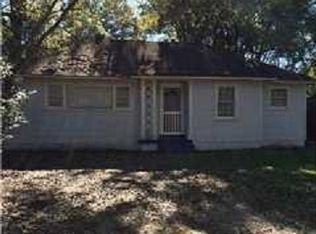 2711 S Collins St, Mobile, AL 36606
