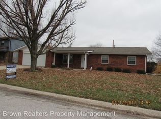 20 Marilyn Cir, Fairview Heights, IL 62208