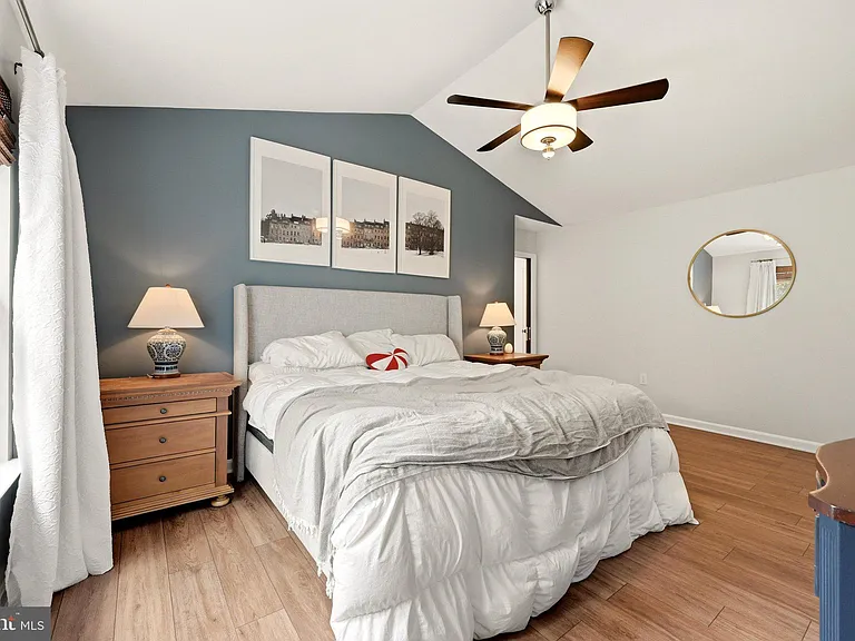 44218 Palladian Ct — Photo 41
