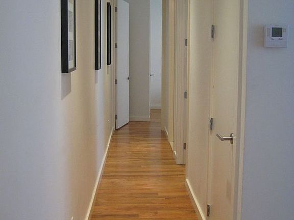 3rd image of 135 Metropolitan Ave #3D