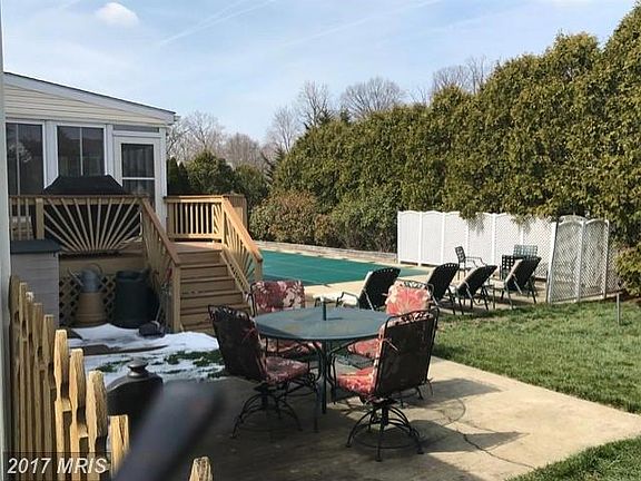 2nd image of 802 Charmane Ct