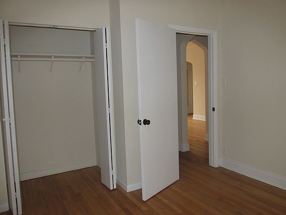 3rd image of 6317 S California Ave APT 2B