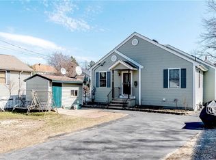 568 Grove St, Woonsocket, RI 02895